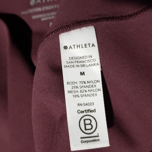 Athleta Salutation Stash Pocket II Lace Tight Legging - Picture 3 of 9